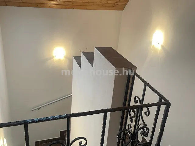 Eladó ház Budapest XXII. kerület, Budatétény 225 nm