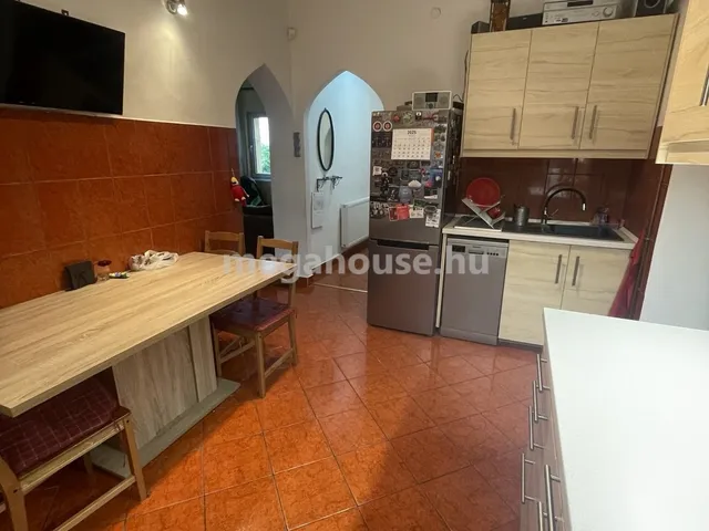 Eladó ház Budapest XXII. kerület, Budatétény 225 nm
