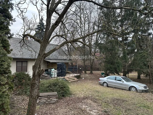 Eladó telek Érd 1107 nm