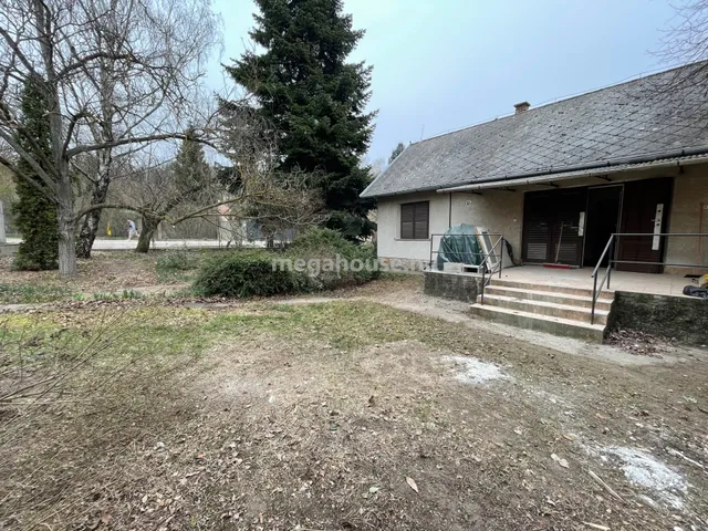 Eladó telek Érd 1107 nm