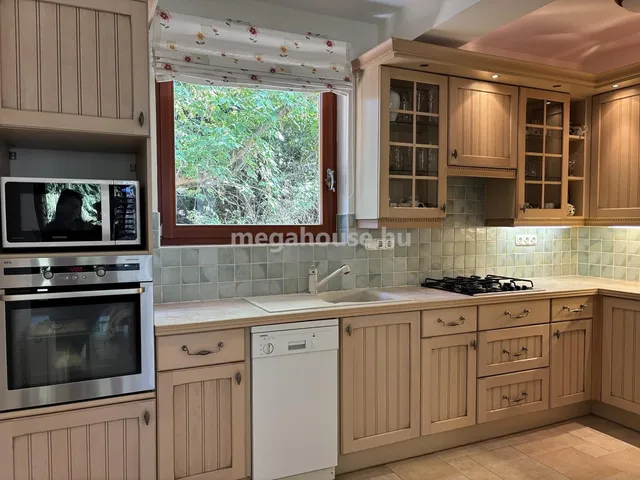 Kiadó ház Diósd 125 nm