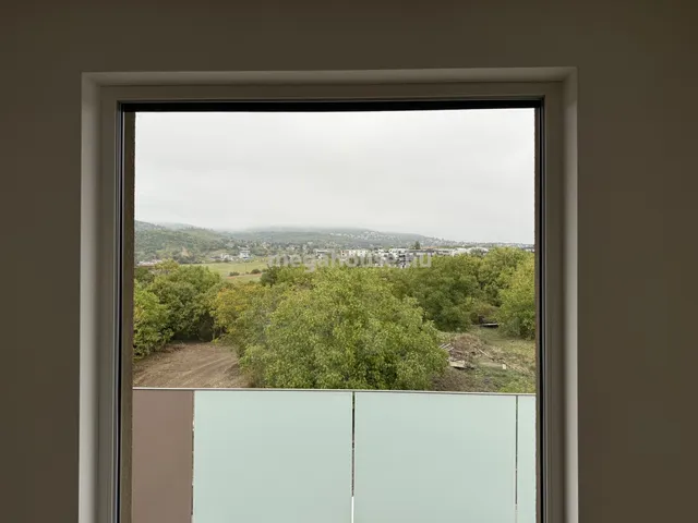 Eladó lakás Budapest XI. kerület, Madárhegy 97 nm