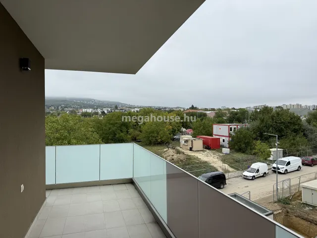 Eladó lakás Budapest XI. kerület, Madárhegy 97 nm