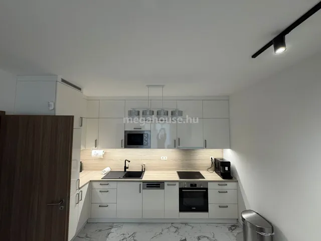 Eladó lakás Budapest XI. kerület, Madárhegy, Keserűfű utca 63 nm