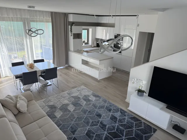 Eladó ház Budapest XI. kerület, Madárhegy 100 nm