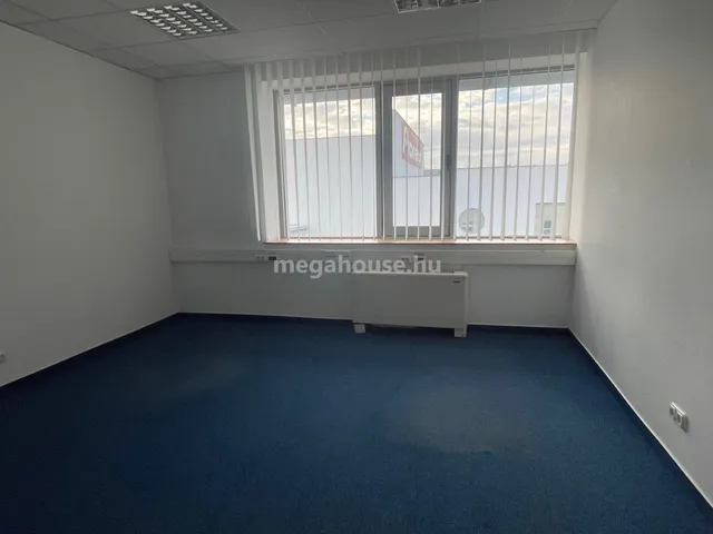 Kiadó kereskedelmi és ipari ingatlan Törökbálint 778 nm