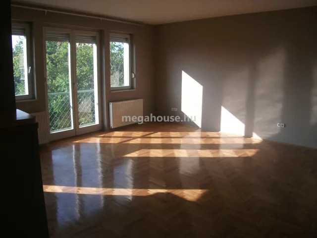 Eladó lakás Budapest XI. kerület 111 nm