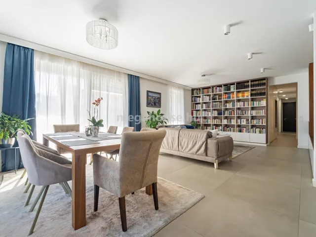 Eladó lakás Budapest XI. kerület, Madárhegy 141 nm