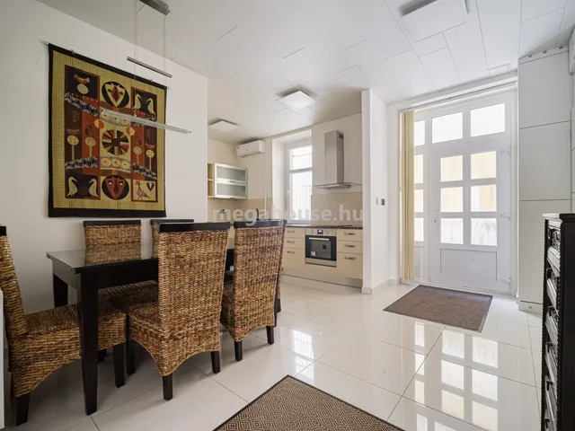 Kiadó lakás Budapest XII. kerület, Krisztinaváros XII. ker. 93 nm