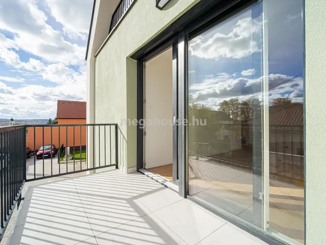 Eladó lakás Budaörs 49 nm