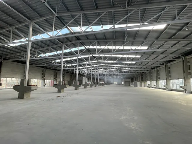 Kiadó kereskedelmi és ipari ingatlan Budapest XXII. kerület, Budafok 3000 nm