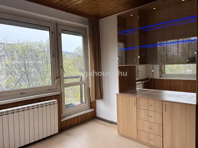 Kiadó lakás Budapest XI. kerület, Gazdagrét 40 nm