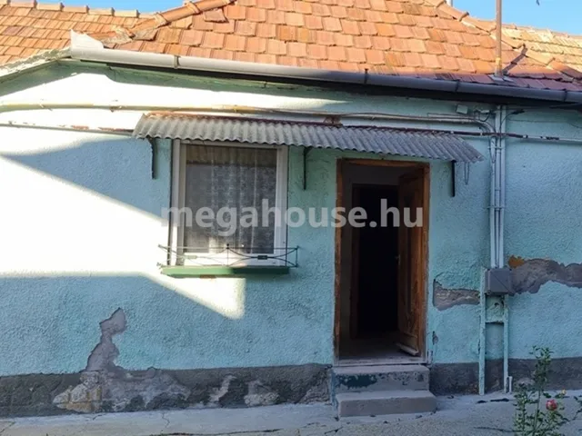 Eladó ház Budaörs 30 nm