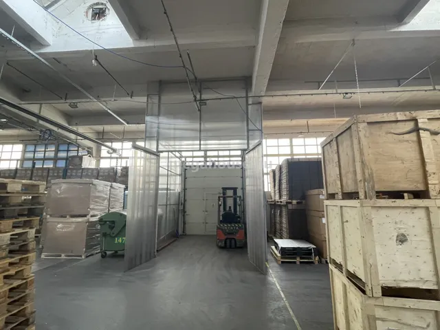 Kiadó kereskedelmi és ipari ingatlan Budaörs 1570 nm