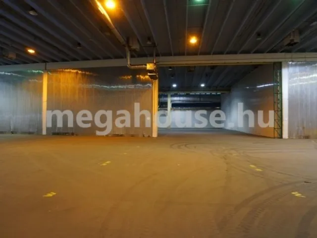 Kiadó kereskedelmi és ipari ingatlan Budaörs 510 nm