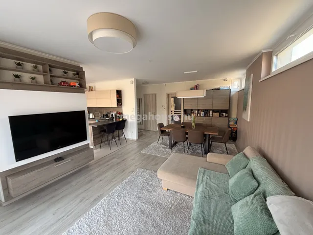 Eladó lakás Budapest XI. kerület, Madárhegy 106 nm