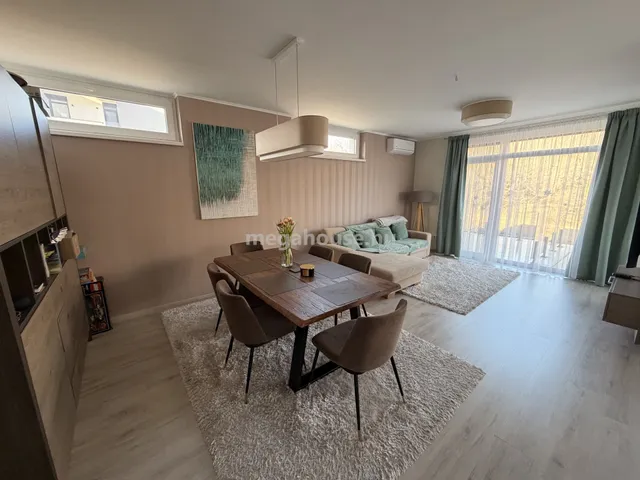 Eladó lakás Budapest XI. kerület, Madárhegy 106 nm