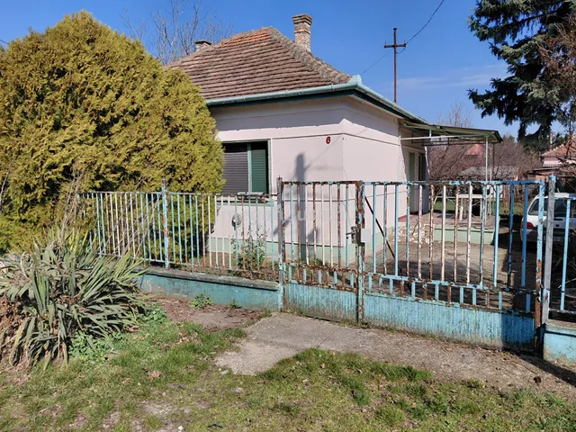 Eladó ház Tárnok 80 nm