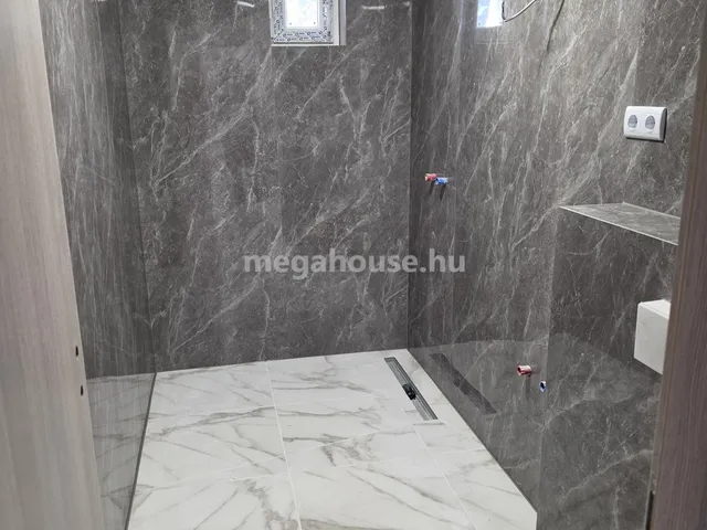 Eladó ház Biatorbágy, székely utca 140 nm