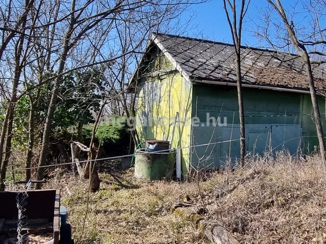 Eladó telek Biatorbágy 2614 nm