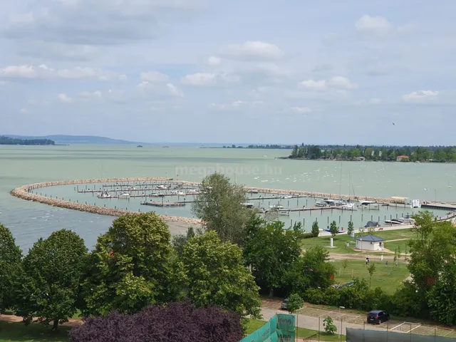 Eladó lakás Balatonföldvár 21 nm