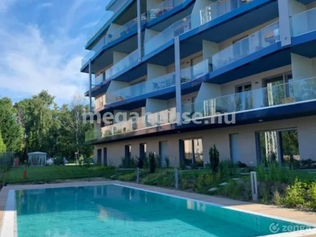 Eladó lakás Balatonföldvár 100 nm