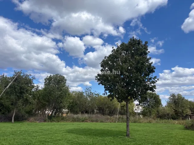 Eladó telek Budapest XI. kerület, Madárhegy 1500 nm