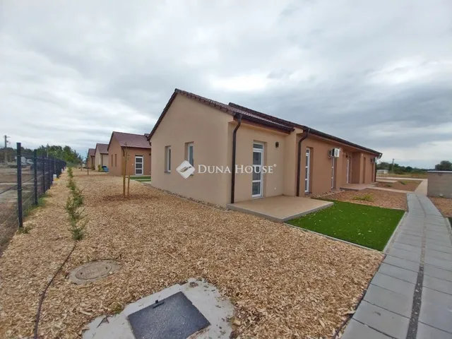 Eladó új építésű lakópark Tiszasziget 41 nm