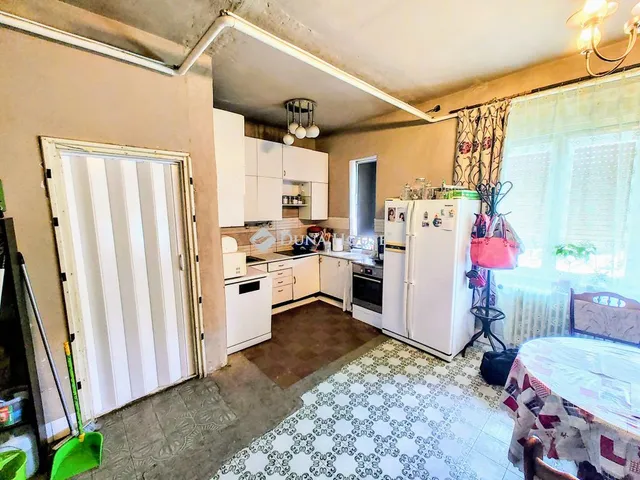 Eladó mezőgazdasági ingatlan Szatymaz, II. Körzet tanya 170 nm