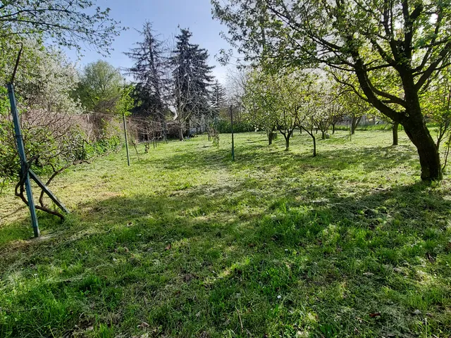 Eladó telek Szeged 845 nm