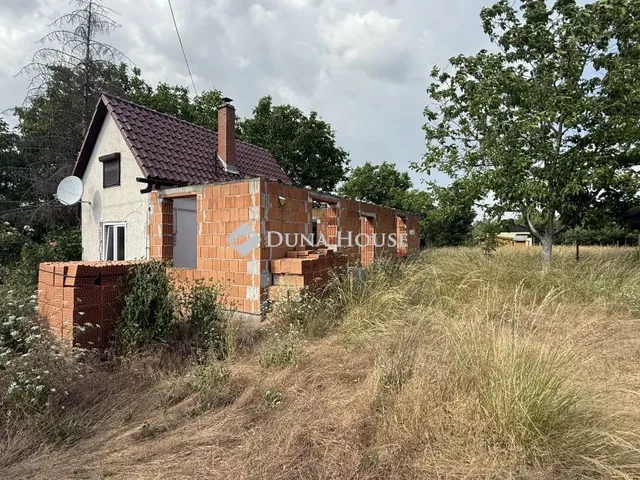 Eladó telek Szeged, 59. utca 1453 nm