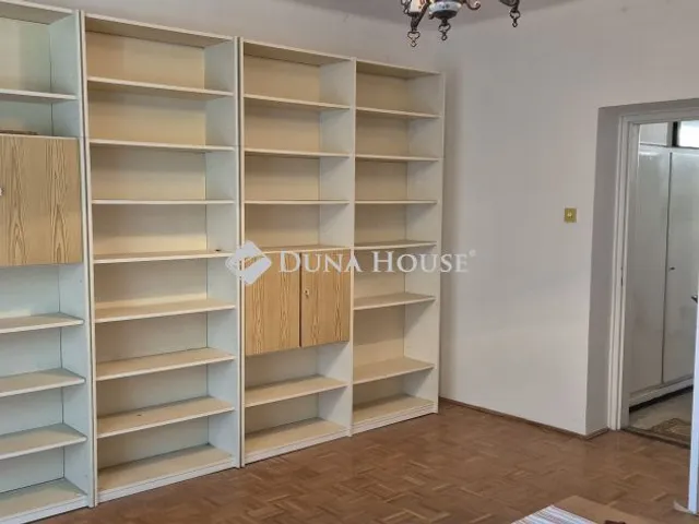 Eladó lakás Hódmezővásárhely, Andrássy út 42 nm