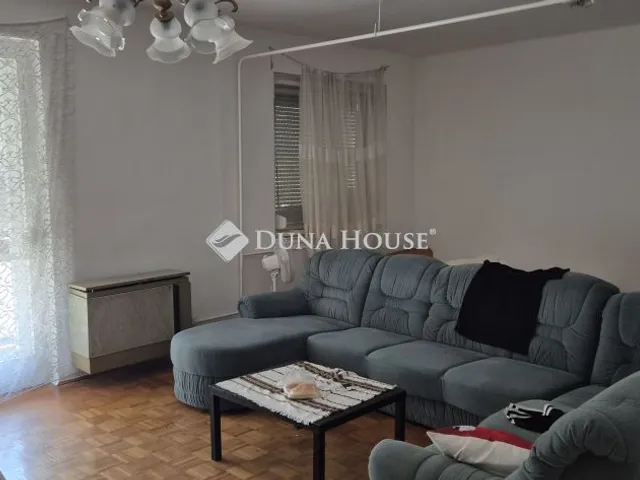 Eladó lakás Hódmezővásárhely 76 nm