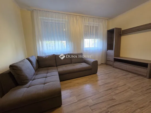 Kiadó lakás Szeged 36 nm