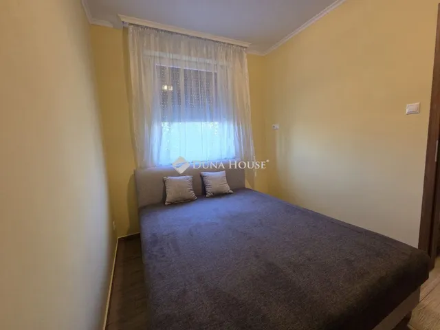 Kiadó lakás Szeged, Szivárvány utca 36 nm