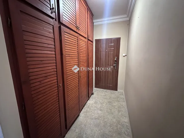 Eladó lakás Szeged, Retek utca 56 nm