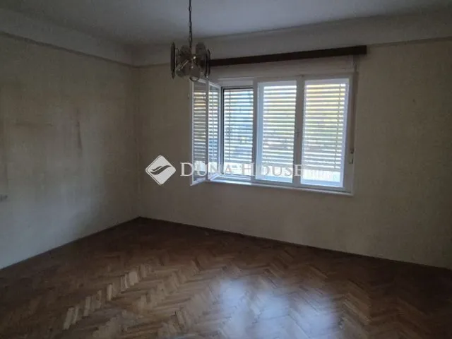 Eladó ház Üllés, Dorozsmai út 130 nm