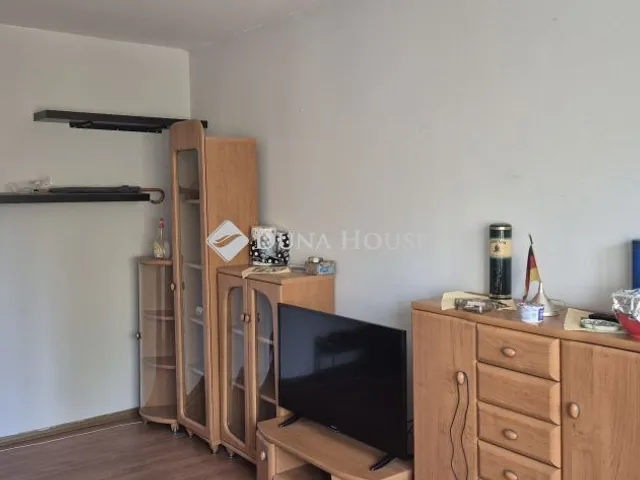 Eladó lakás Szeged, Pentelei sor 35 nm