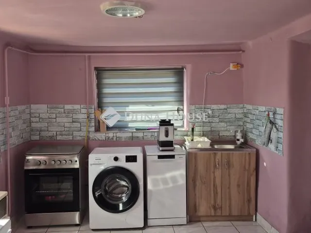 Eladó ház Tótkomlós, Újtemető sor 115 nm