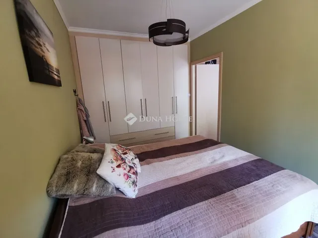 Eladó lakás Szeged, Vág utca 72 nm