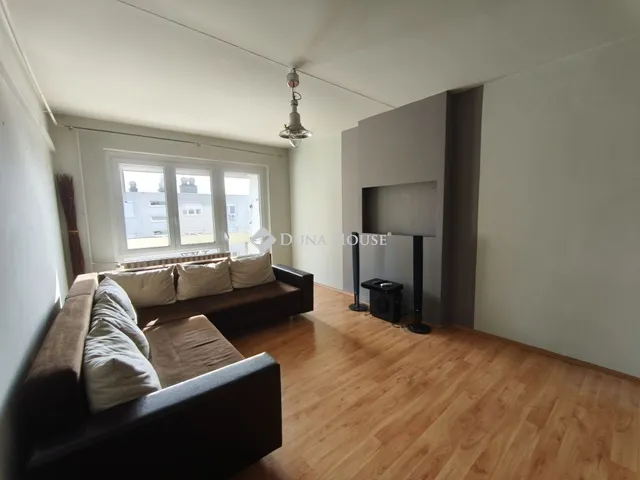 Eladó lakás Szeged, Vajda utca 55 nm