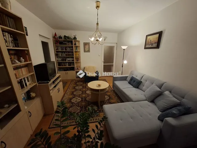 Eladó lakás Szeged 68 nm