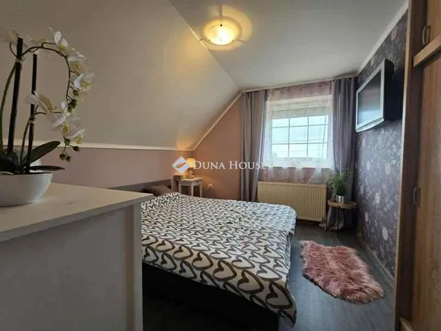 Eladó ház Zsombó, Szatymazi út 177 nm