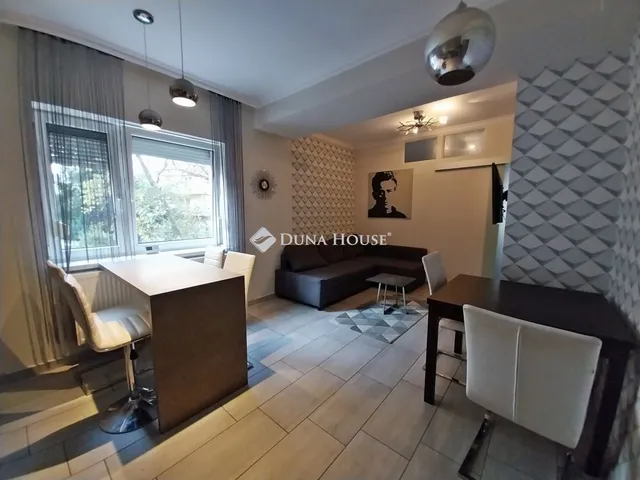 Kiadó lakás Szeged 61 nm