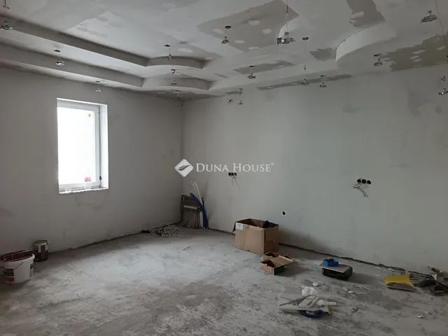 Eladó ház Szatymaz, Rózsa utca 160 nm