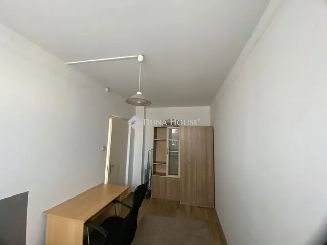 Eladó lakás Szeged, Retek utca 55 nm