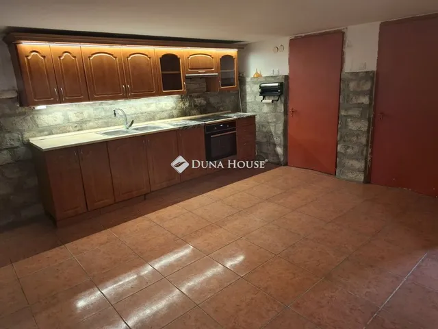 Eladó üdülő és hétvégi ház Szeged 89 nm