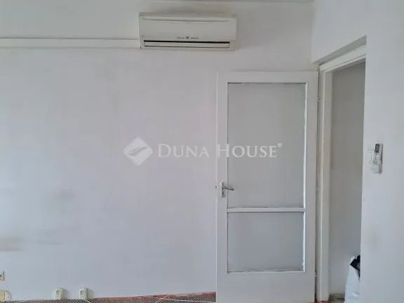 Eladó lakás Szeged 60 nm