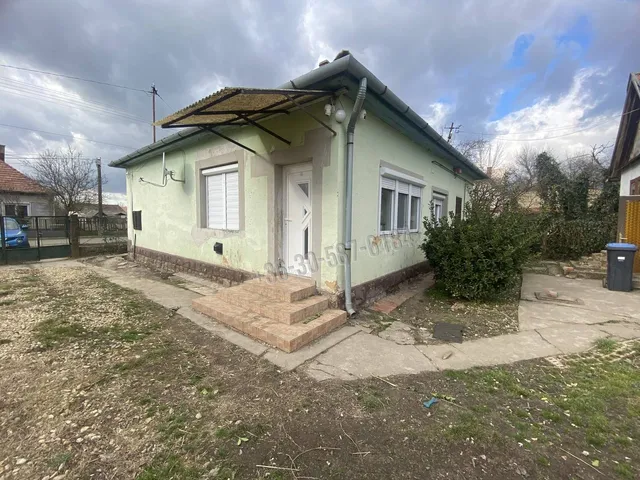 Eladó ház Szerep 74 nm