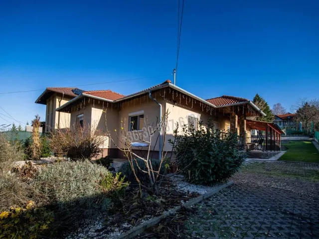 Eladó ház Veresegyház 126 nm